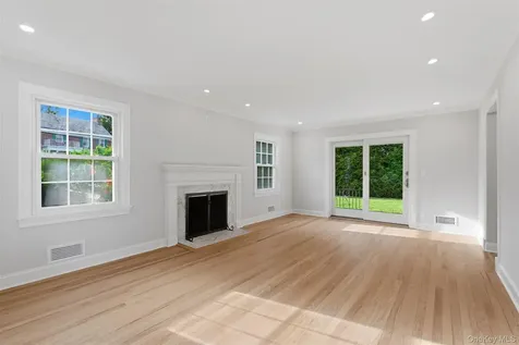 1 Bevan Place Eastchester NY 10709