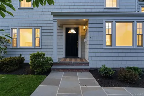 1 Bevan Place Eastchester NY 10709