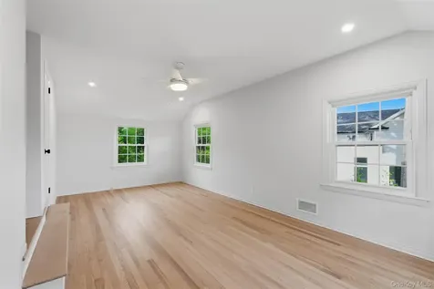 1 Bevan Place Eastchester NY 10709