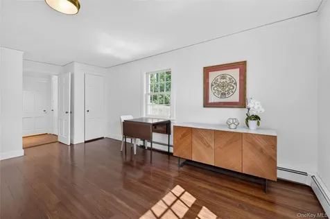 490 Duck Pond Road Locust Valley NY 11560
