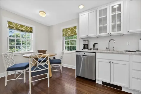 490 Duck Pond Road Locust Valley NY 11560