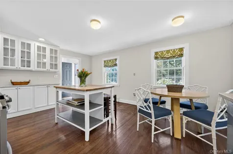 490 Duck Pond Road Locust Valley NY 11560