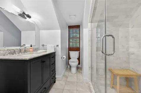 490 Duck Pond Road Locust Valley NY 11560