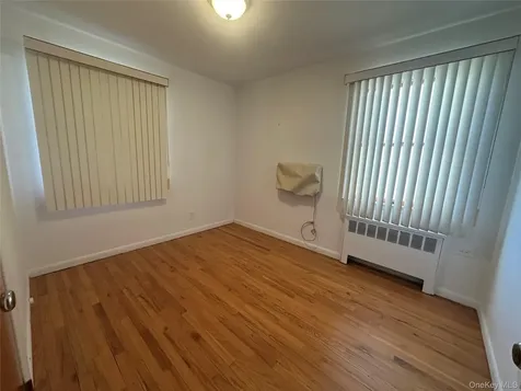 12 Smith Street Glen Cove NY 11542