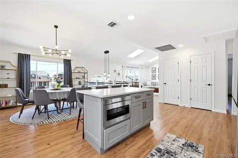2569 Seminole Avenue Seaford NY 11783