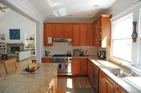 111 Merchants Path Sag Harbor NY 11963