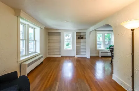 46 N Parsonage Street Rhinebeck NY 12572