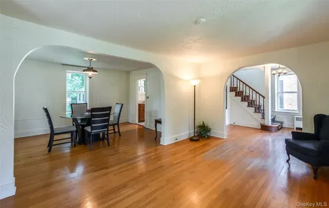 46 N Parsonage Street Rhinebeck NY 12572