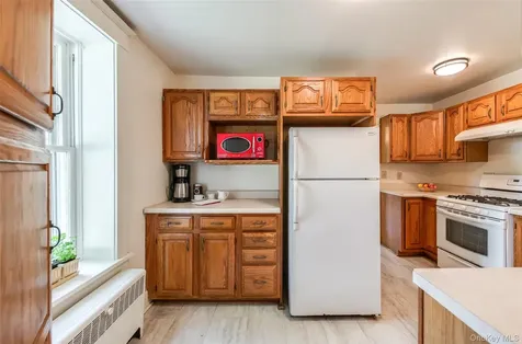 46 N Parsonage Street Rhinebeck NY 12572