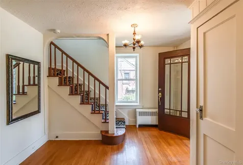 46 N Parsonage Street Rhinebeck NY 12572