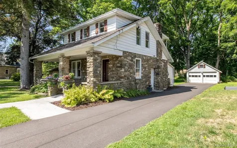 46 N Parsonage Street Rhinebeck NY 12572
