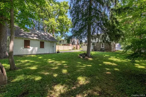 46 N Parsonage Street Rhinebeck NY 12572