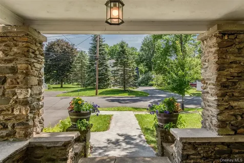 46 N Parsonage Street Rhinebeck NY 12572
