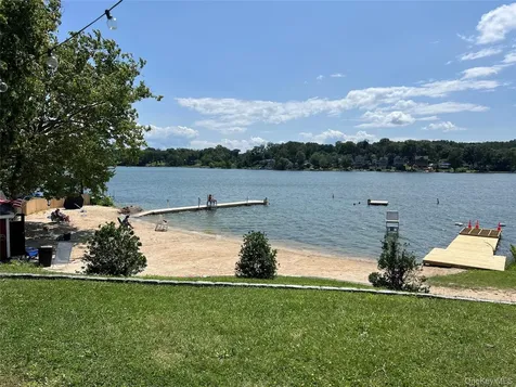 72 Vails Lake Shore Drive Brewster NY 10509