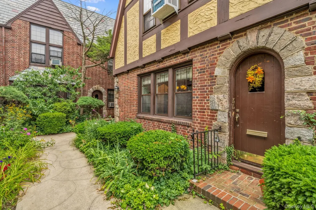 35-05 167th Street Flushing NY 11358