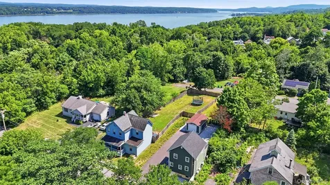 142 Railroad Avenue Kingston NY 12401