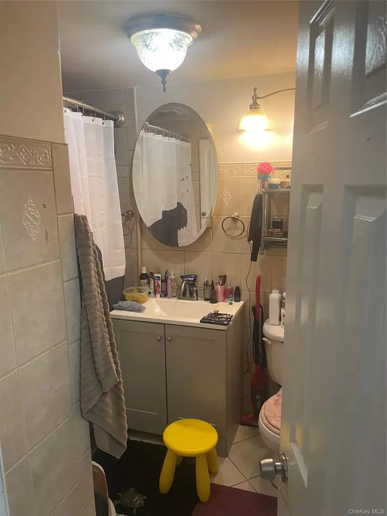 431 Turneur Avenue Bronx NY 10473