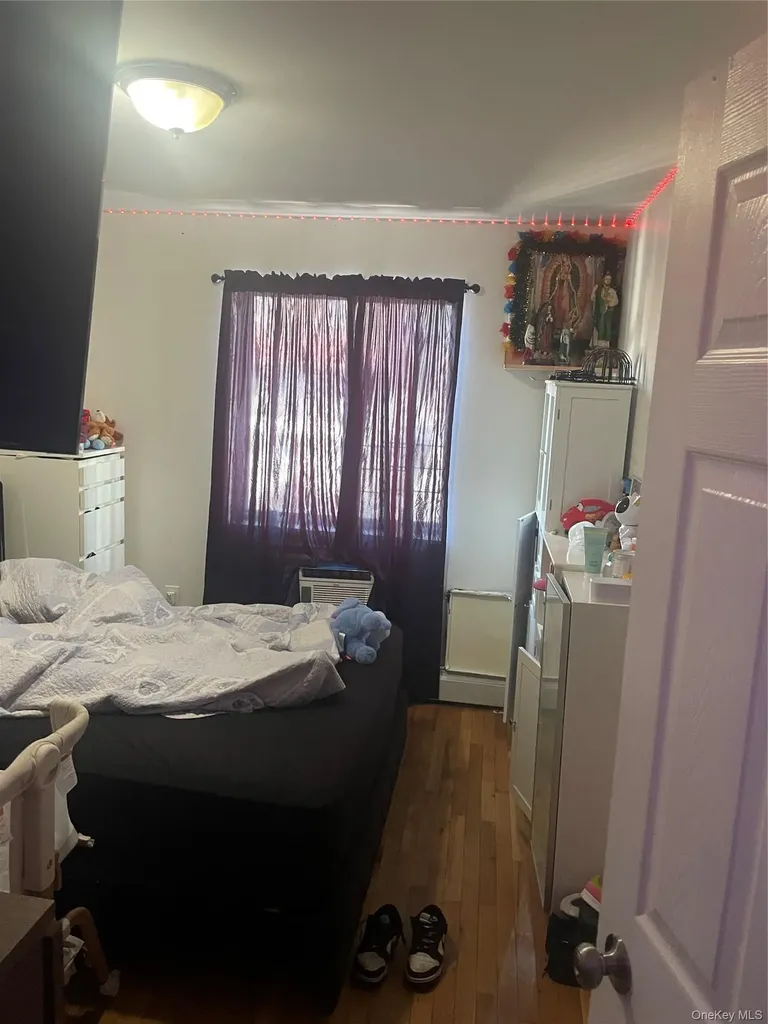 431 Turneur Avenue Bronx NY 10473