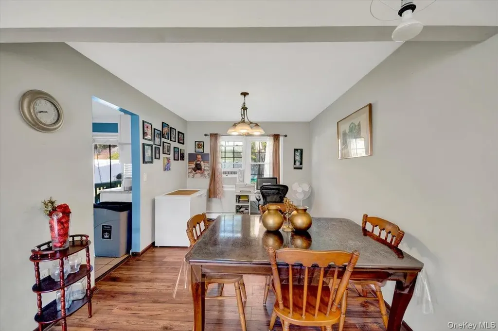42 Keats Drive New Windsor NY 12553