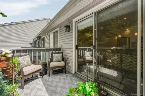 149 Flintlock Way Yorktown Heights NY 10598