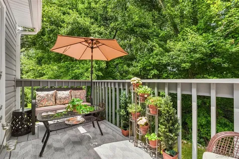 149 Flintlock Way Yorktown Heights NY 10598