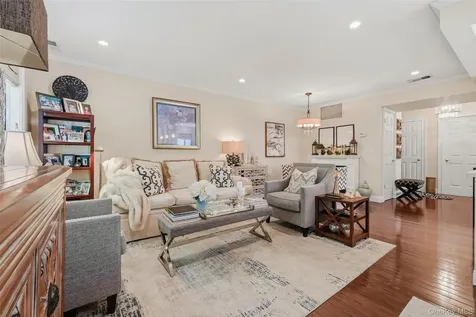 149 Flintlock Way Yorktown Heights NY 10598