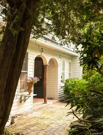 210 Bate Road Claverack NY 12521