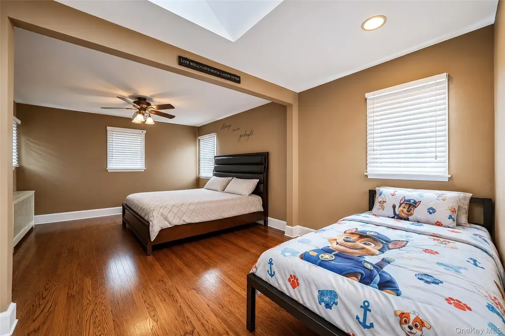 214 Lowell Avenue Floral Park NY 11001