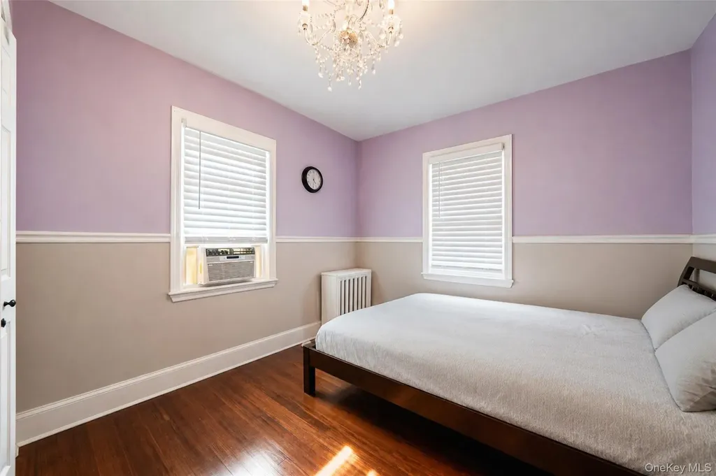 214 Lowell Avenue Floral Park NY 11001