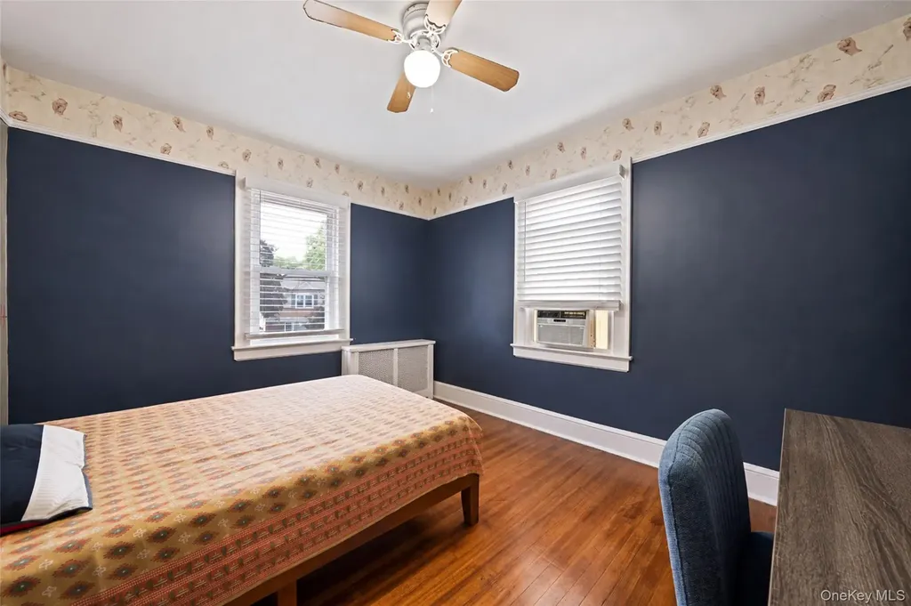 214 Lowell Avenue Floral Park NY 11001