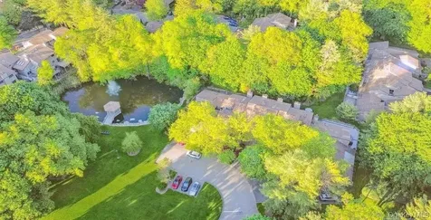 190 Alta Terrace Jericho NY 11753