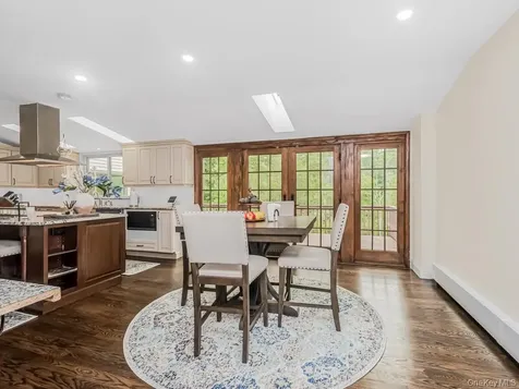 8 Fairgreen Court Cortlandt Manor NY 10567