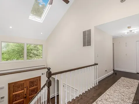 8 Fairgreen Court Cortlandt Manor NY 10567