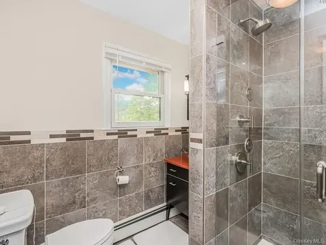 8 Fairgreen Court Cortlandt Manor NY 10567