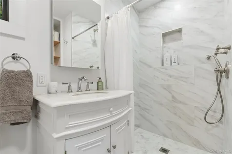 1350 Brick Kiln Road Sag Harbor NY 11963