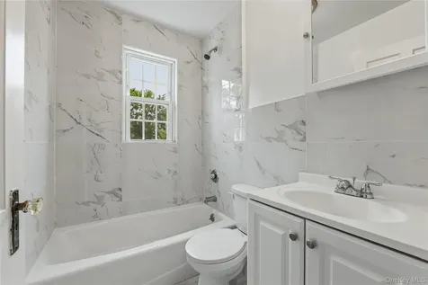 20 S Washington Avenue Hartsdale NY 10530
