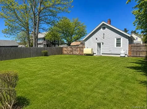 517 Flint Street Greenport NY 11944