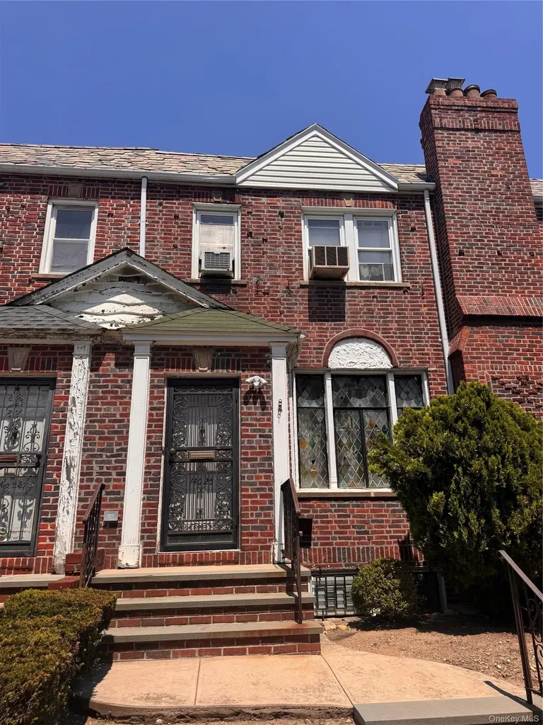 14025 58th Road Flushing NY 11355