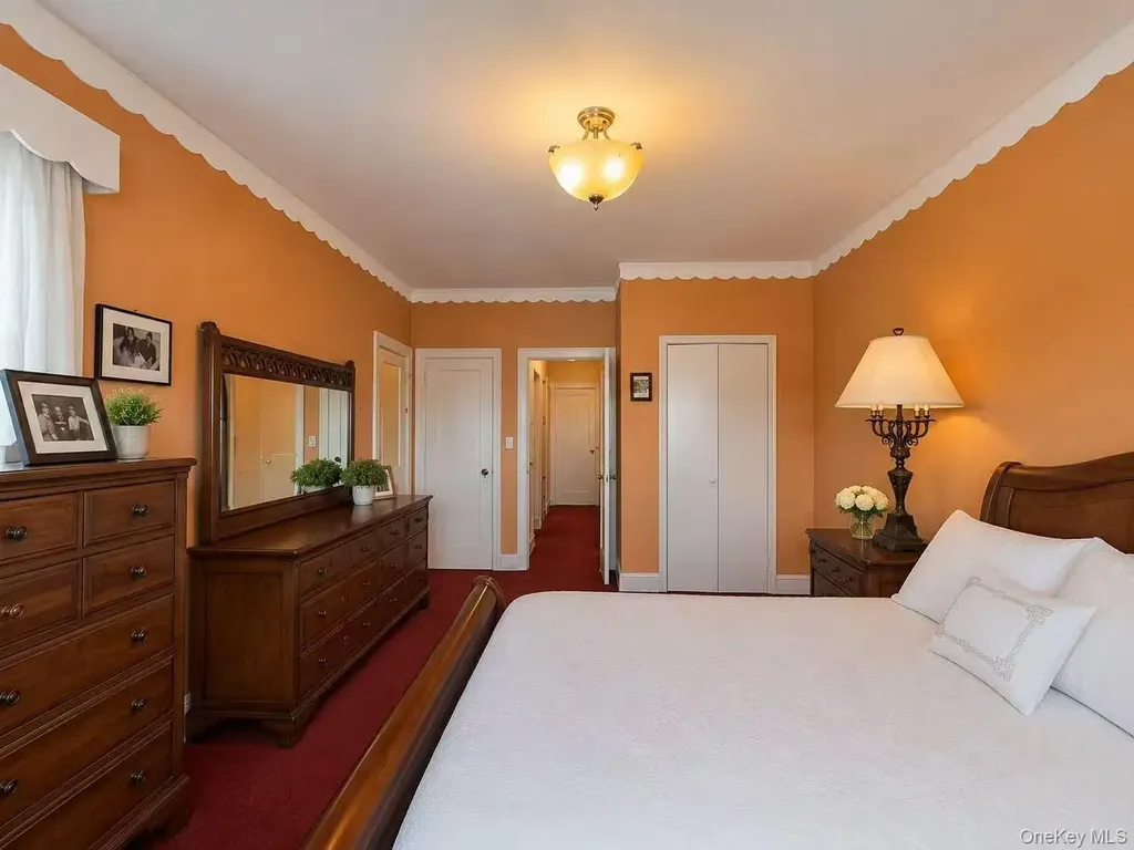 14025 58th Road Flushing NY 11355