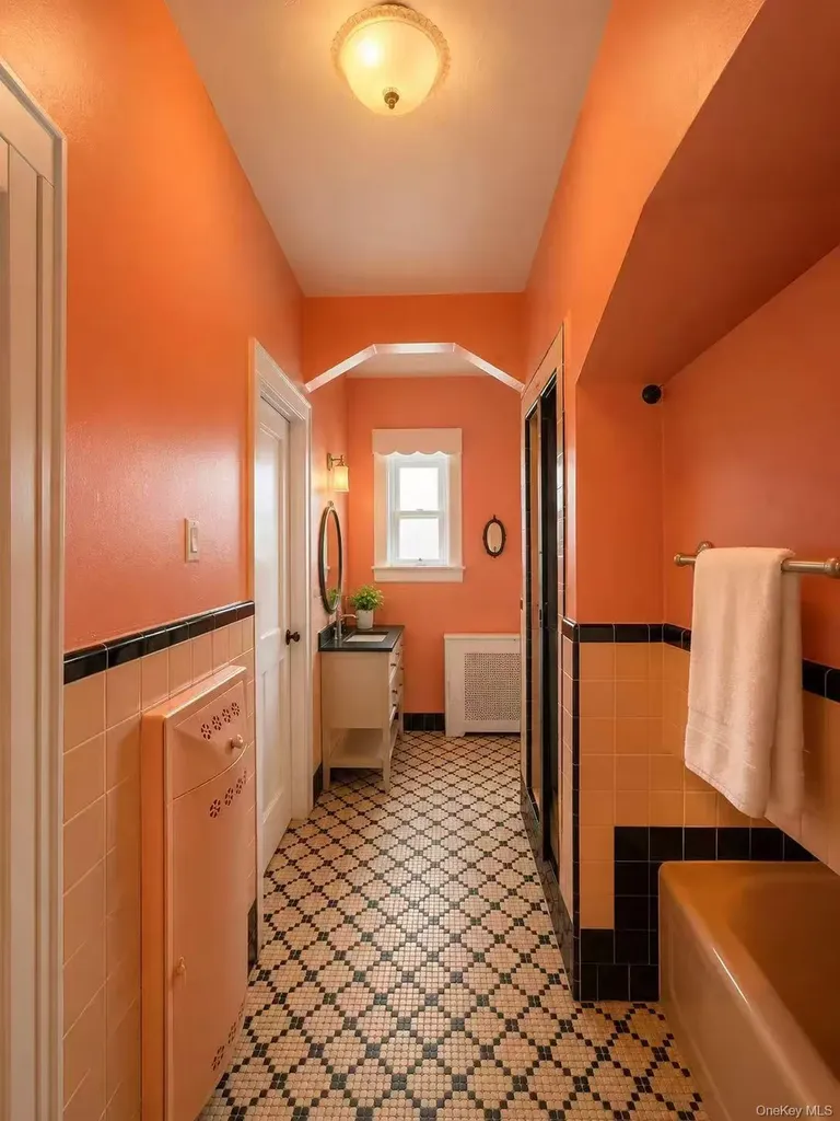 14025 58th Road Flushing NY 11355