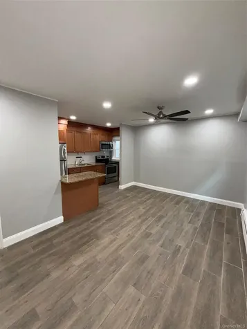 34 Troy Lane Yonkers NY 10701