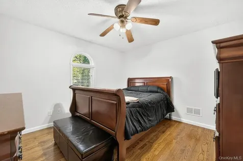 24 Bauer Avenue Manorville NY 11949
