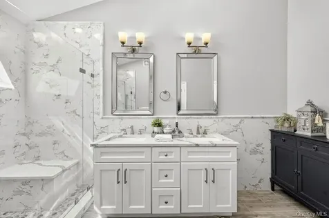 24 Bauer Avenue Manorville NY 11949