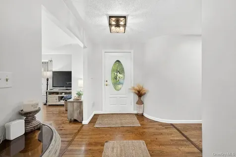 24 Bauer Avenue Manorville NY 11949