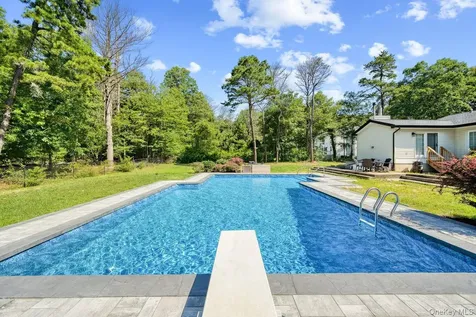 24 Bauer Avenue Manorville NY 11949