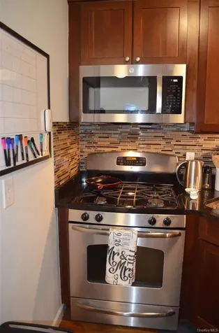 17 Broadway Harrison NY 10528