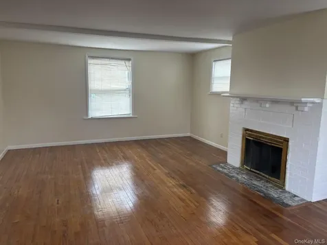 9 Myrtle Street White Plains NY 10606