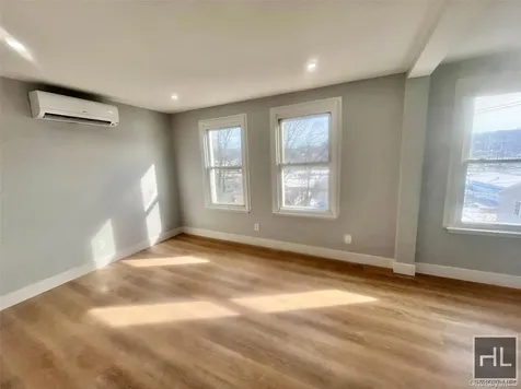 207 Woodland Avenue Yonkers NY 10703