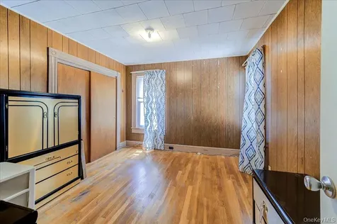 158 Cottage Street Middletown NY 10940