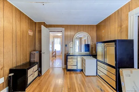 158 Cottage Street Middletown NY 10940